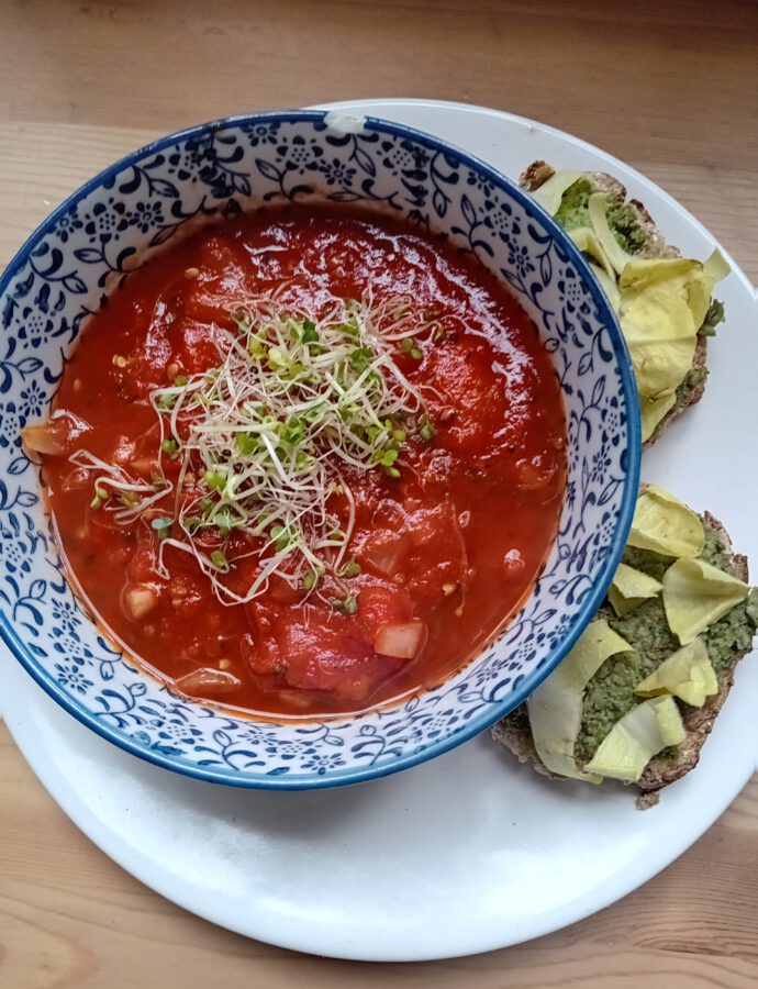 Year-round Tomato Soup with Sprouts