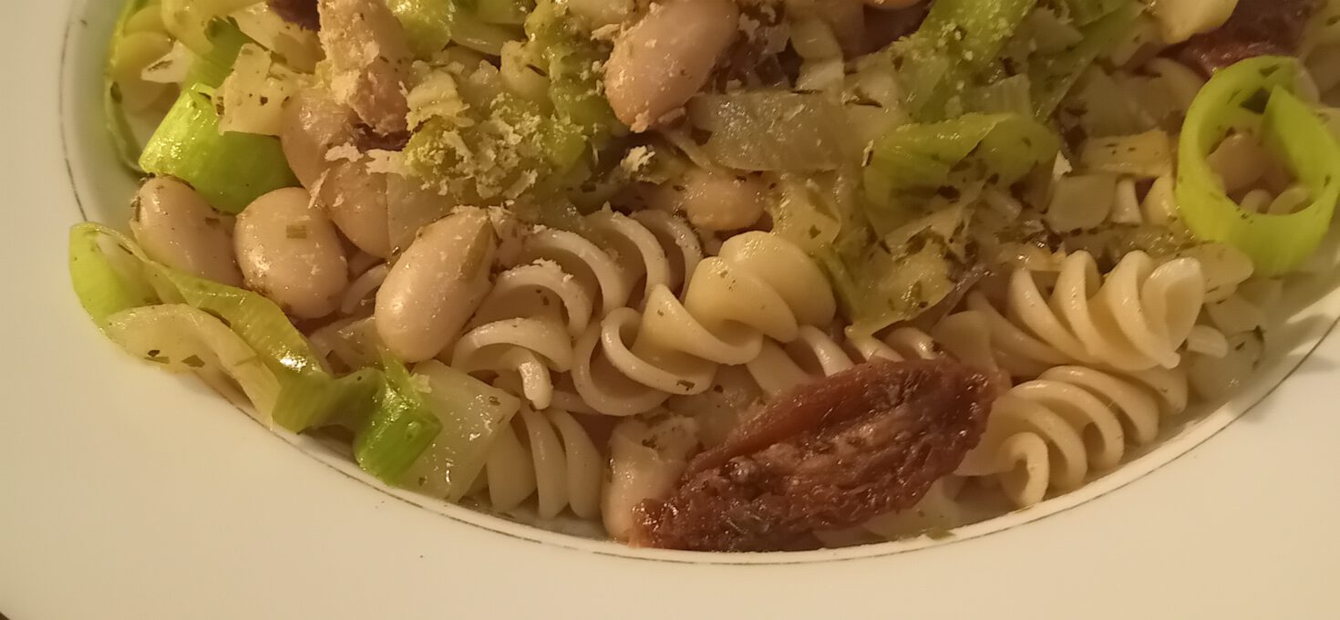 Pasta with Leek, Fennel and Cannellini Beans