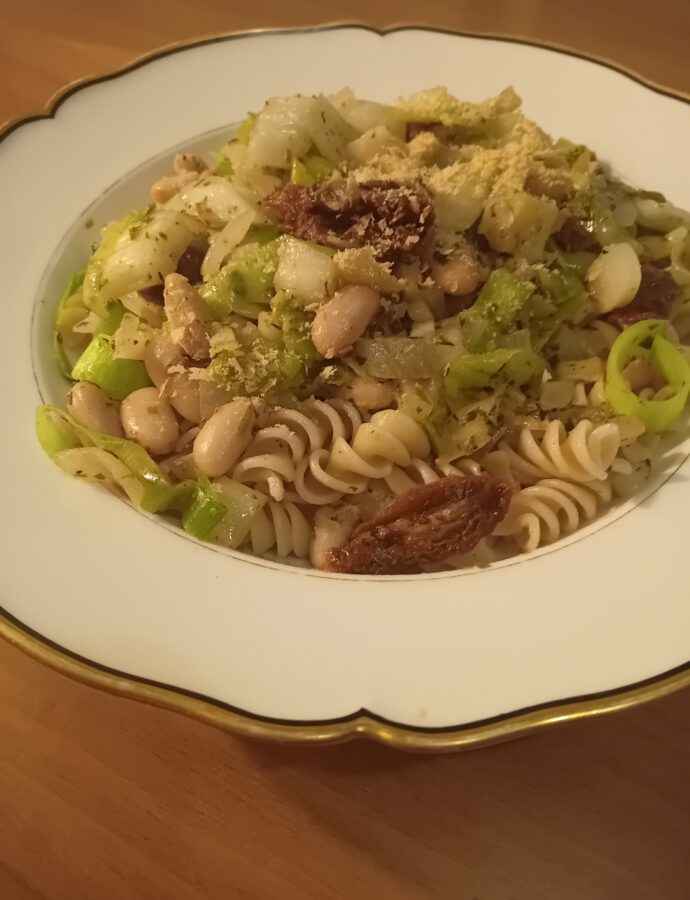 Pasta with Leek, Fennel and Cannellini Beans